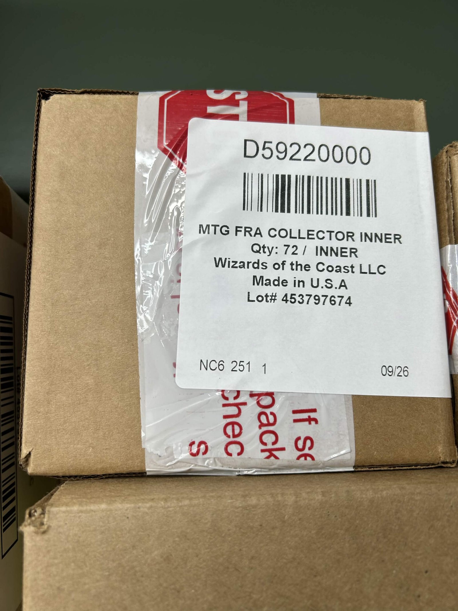 Reality Fracture - Collector Booster Display Case (FRA)